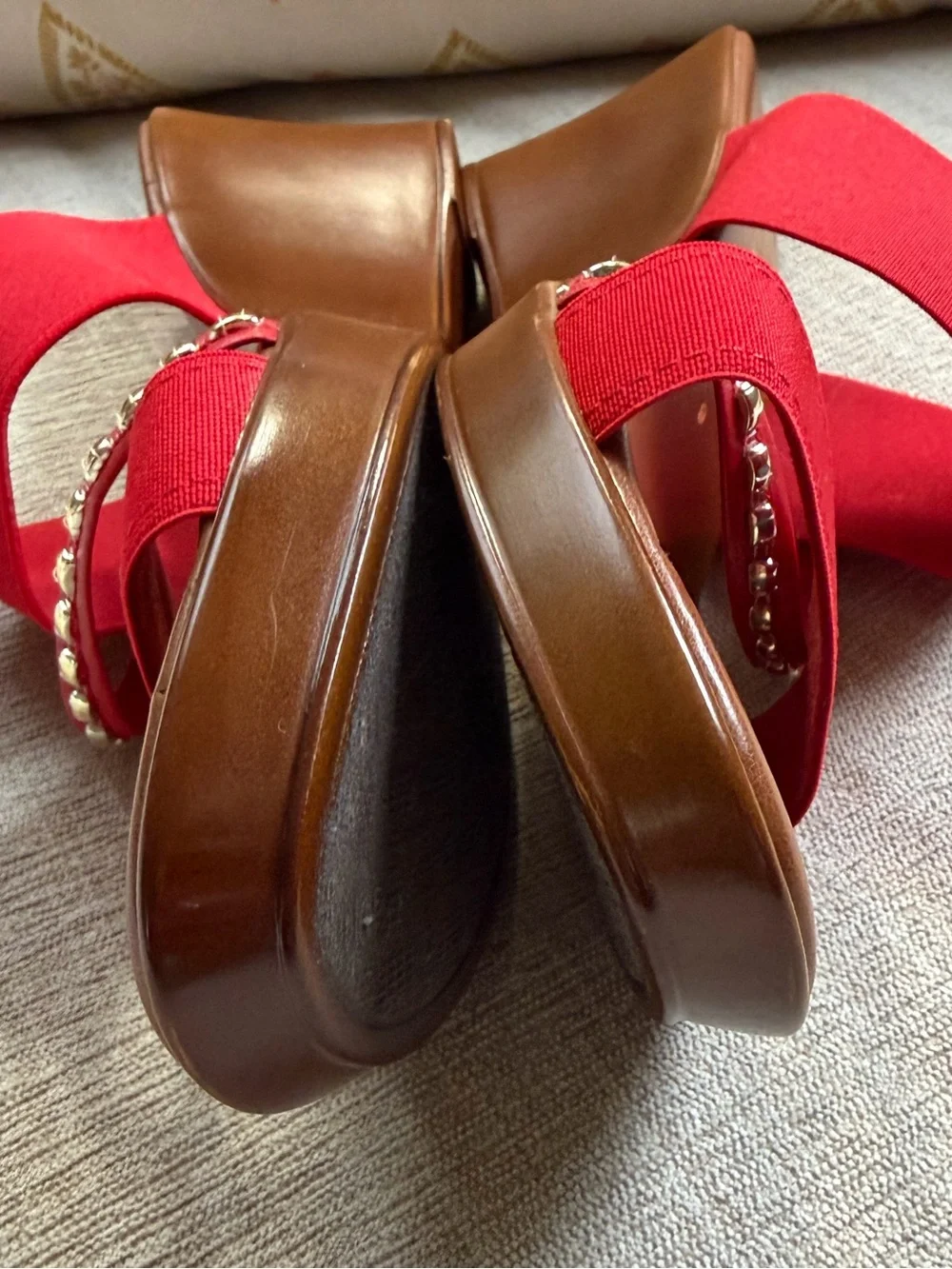 NWOB Italian Showmakers Red Marcia Wedge Sandals. Women's Size: 9.